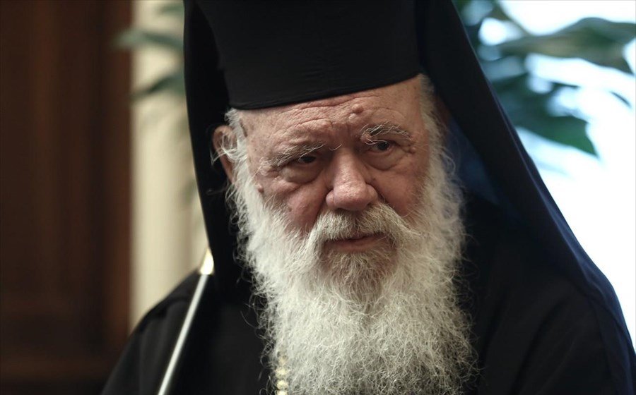 Η νέα πρέσβης της Ελλάδος στο Βατικανό επισκέφθηκε τον Αρχιεπίσκοπο