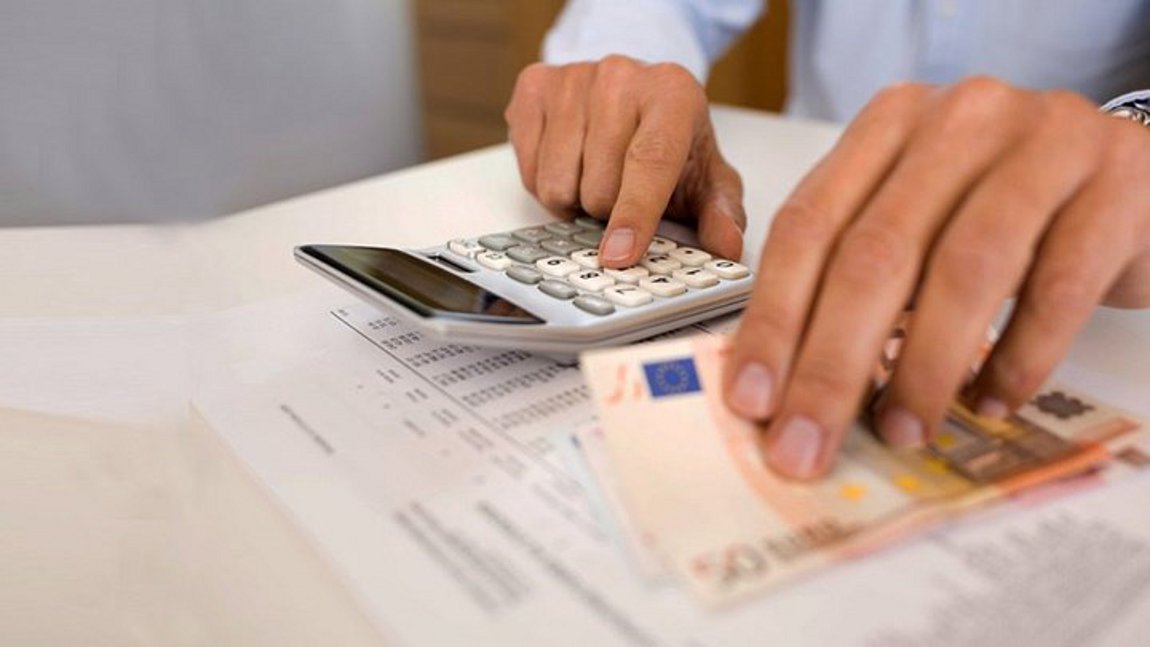 Πάγιες δαπάνες: Παράταση 6 μηνών για «φοροεπιταγές» 100 εκατ. ευρώ