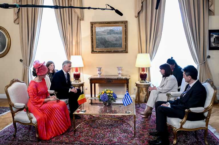 Συνάντηση με την Κατερίνα Σακελλαροπούλου στο Προεδρικό Μέγαρο για το βασιλικό ζεύγος του Βελγίου