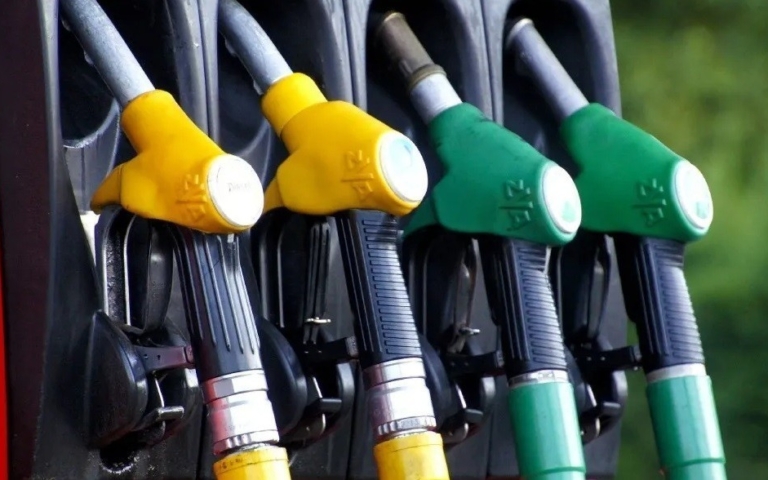 Επιδότηση καυσίμων: Μέτρα και για τους αγρότες με το νέο Fuel Pass (vid)