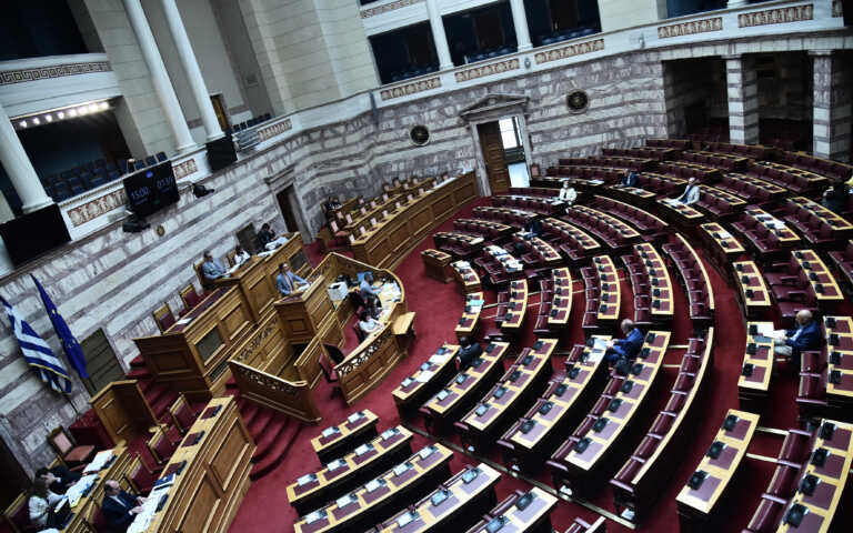Στη Βουλή το νομοσχέδιο για τα ΑΕΙ – Τι προβλέπει