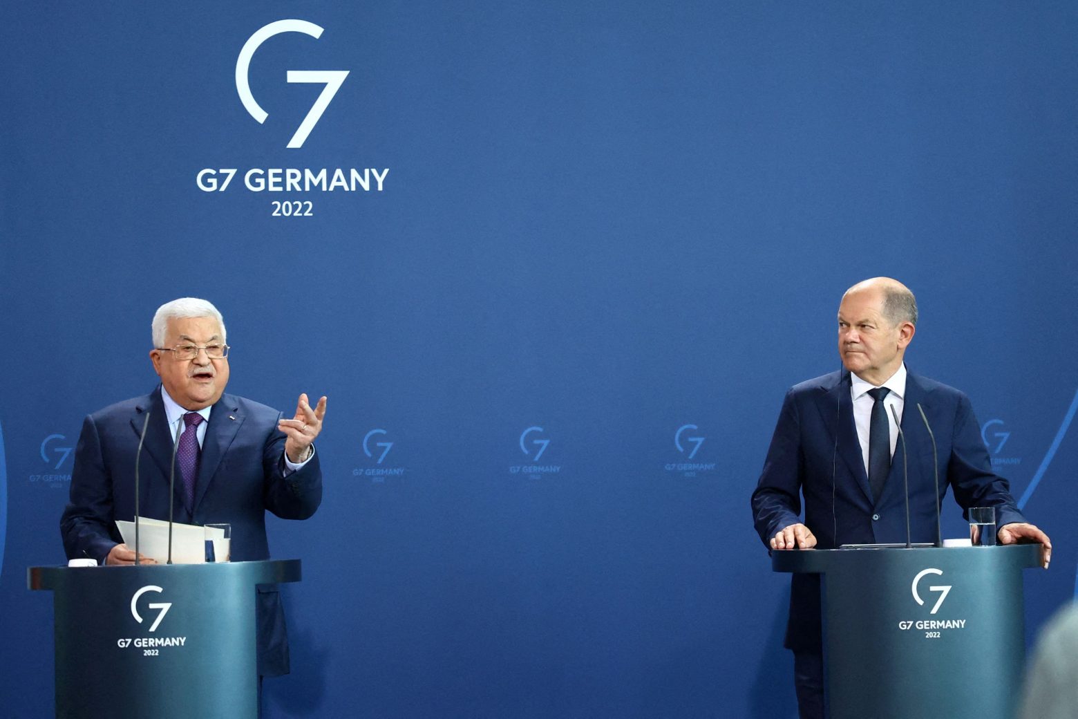 Γερμανία: Ερευνα σε βάρος του παλαιστίνιου προέδρου Αμπάς για «υποκίνηση μίσους» μετά τις δηλώσεις για το Ολοκαύτωμα