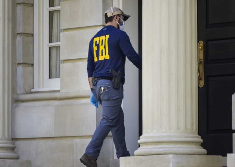 ΗΠΑ: «Ντου» του FBI στα περιουσιακά στοιχεία του Ρώσου ολιγάρχη Βίκτορ Βέξελμπεργκ