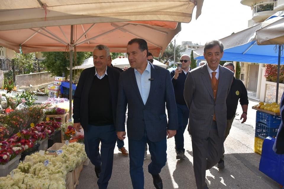 Γεωργιάδης: Ικανοποίηση για τις τιμές στη Βαρβάκειο και στη λαϊκή αγορά στο Μαρούσι