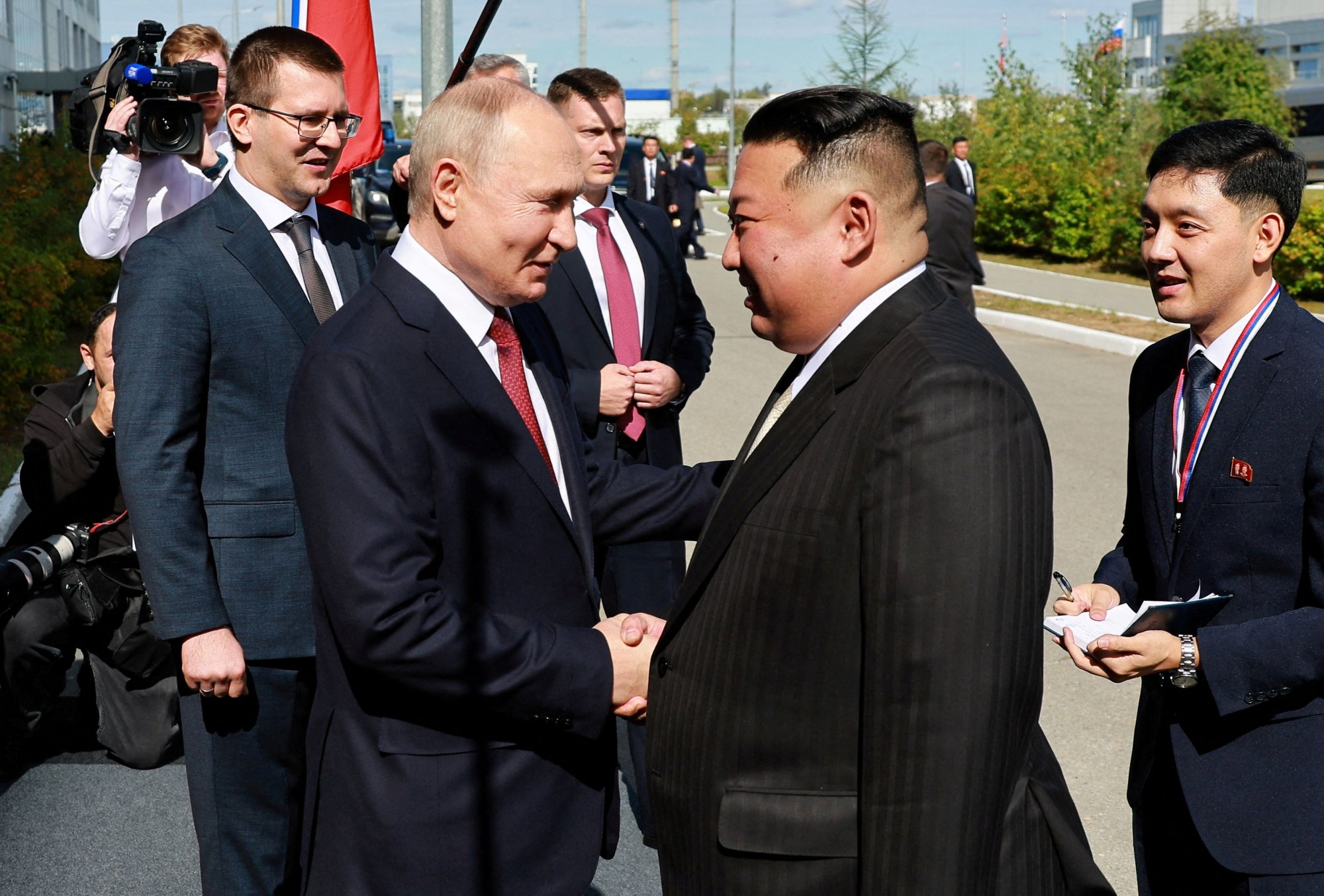 Ρωσία: Όταν ο Πούτιν συνάντησε τον Κιμ Γιονγκ Ουν [βίντεο]